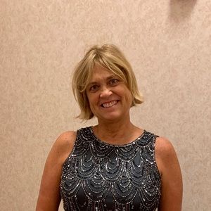 Meet your Posher, Becky